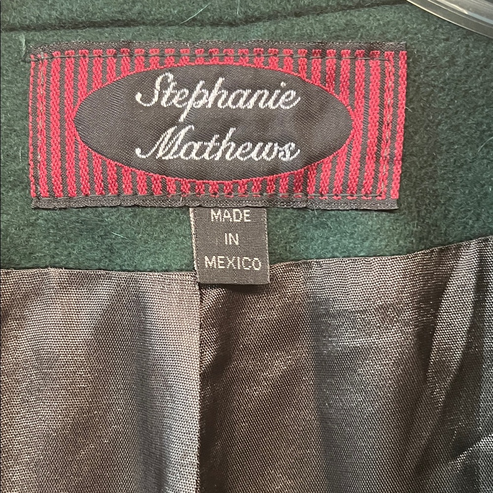 Chic Forest Green Double-Breasted Trench Coat - Picture 2 of 6